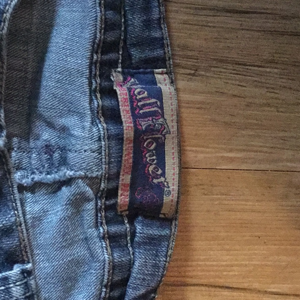 Jeans - Picture 2 of 4